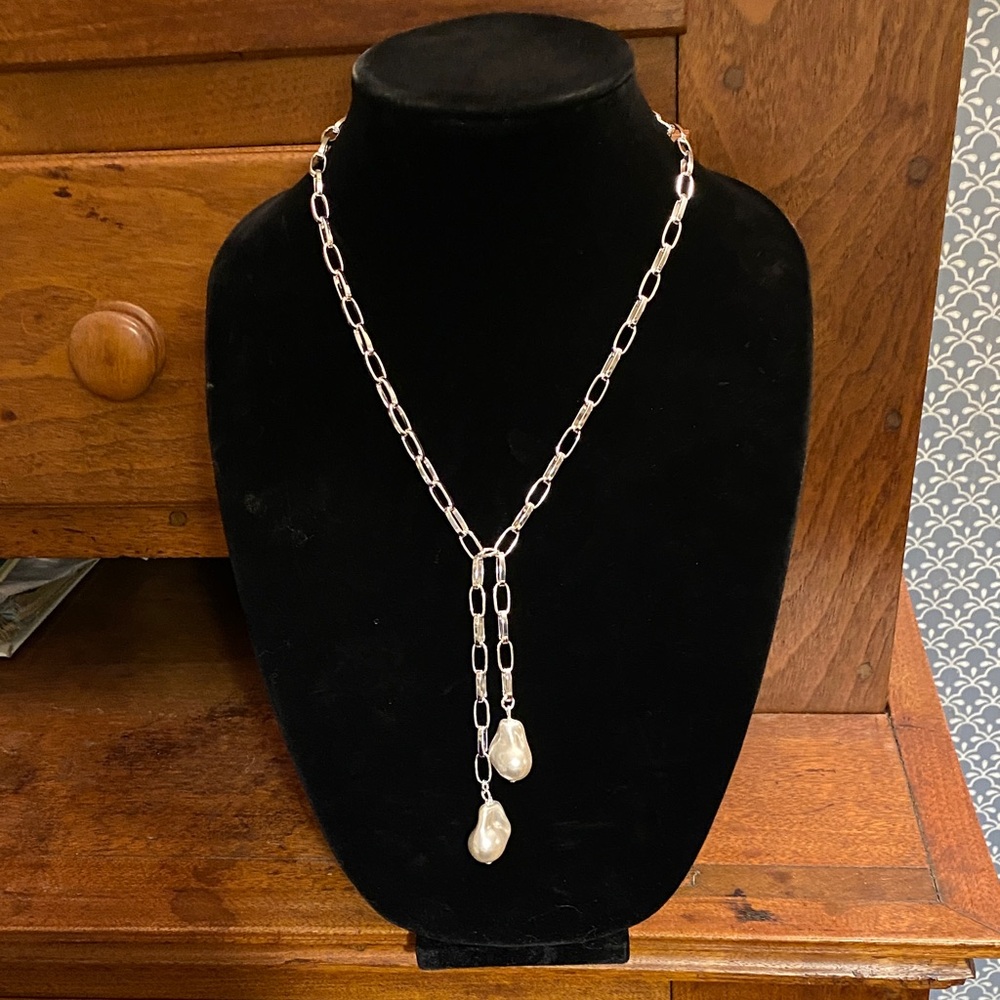DEAL💛Double Pearl Lariat Silvertone Chain Necklaces (2